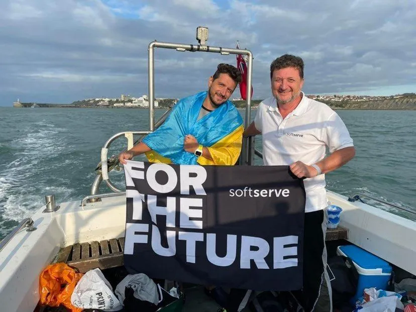 Львів'янин підкорив Ла-Манш на честь 30-річчя України: надзвичайні фото Львів'янин підкорив Ла-Манш на честь 30-річчя України: надзвичайні фото