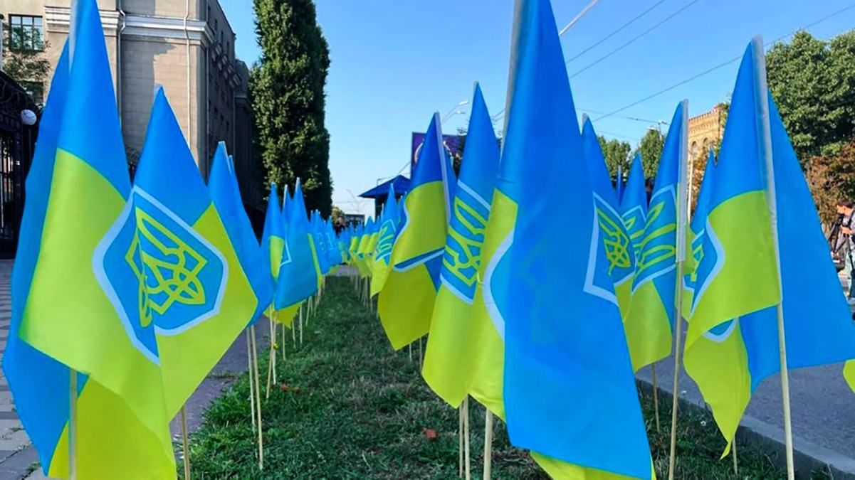 15 тысяч погибших: под посольством России напомнили о преступлениях против украинцев