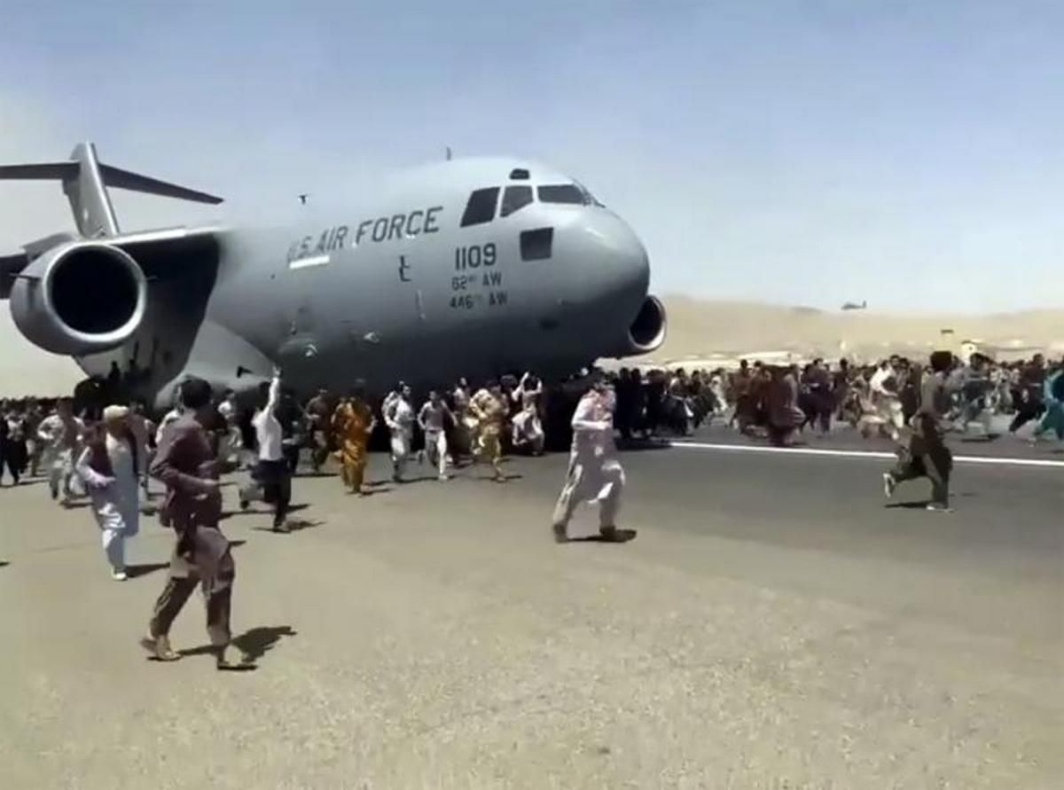 Штаты изменили правила, по которым будут пропускать людей в аэропорт Кабула