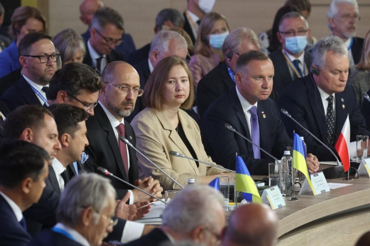 Убытки от оккупации Крыма Россией оценивают в более 100 миллиардов долларов, – Шмыгаль Убытки от оккупации Крыма Россией оценивают в более 100 миллиардов долларов, – Шмыгаль