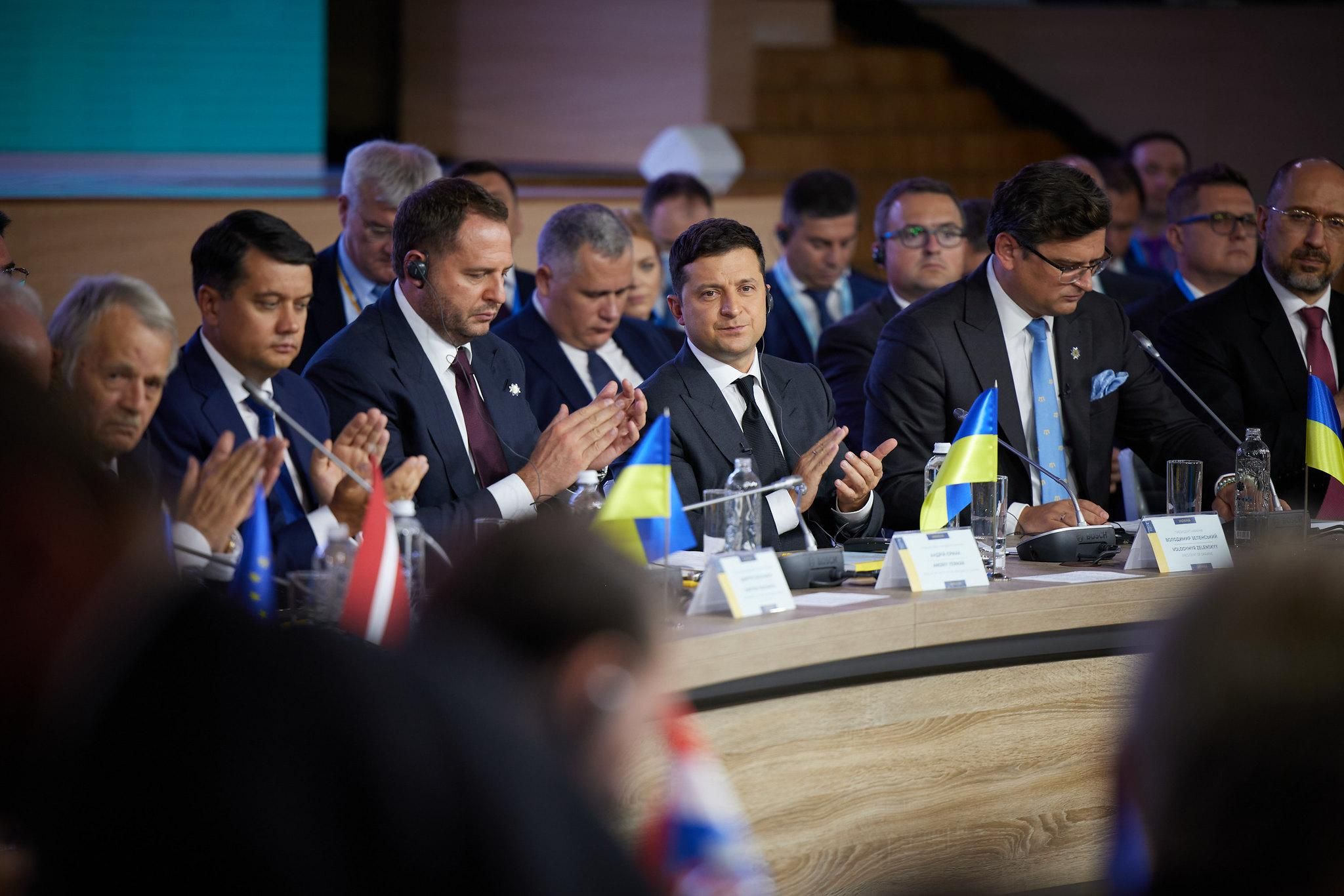 В Ялте с подписью России, – Зеленский спрогнозировал последний саммит Крымской платформы