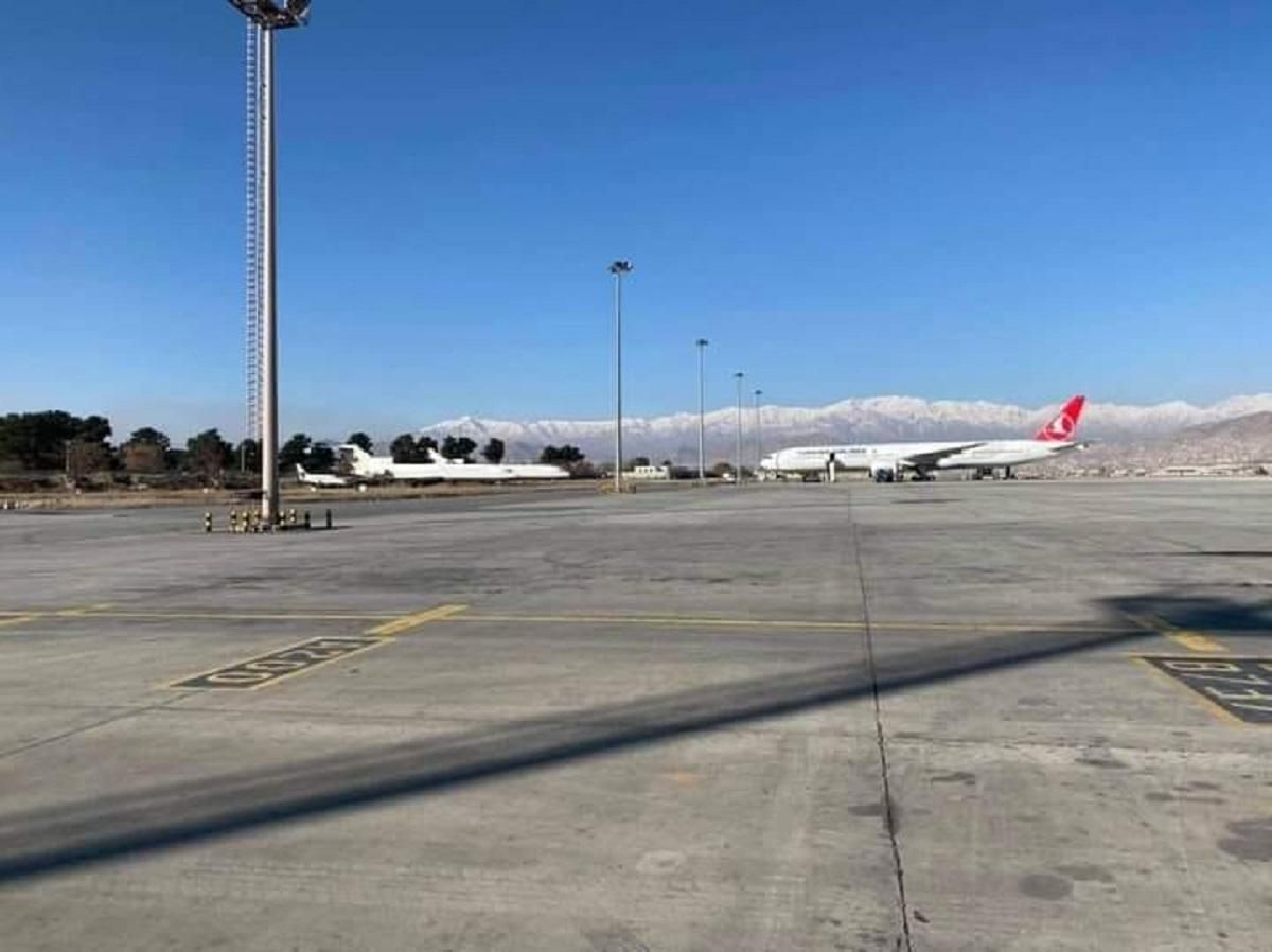 Афганистан приостановил все рейсы из аэропорта Кабула