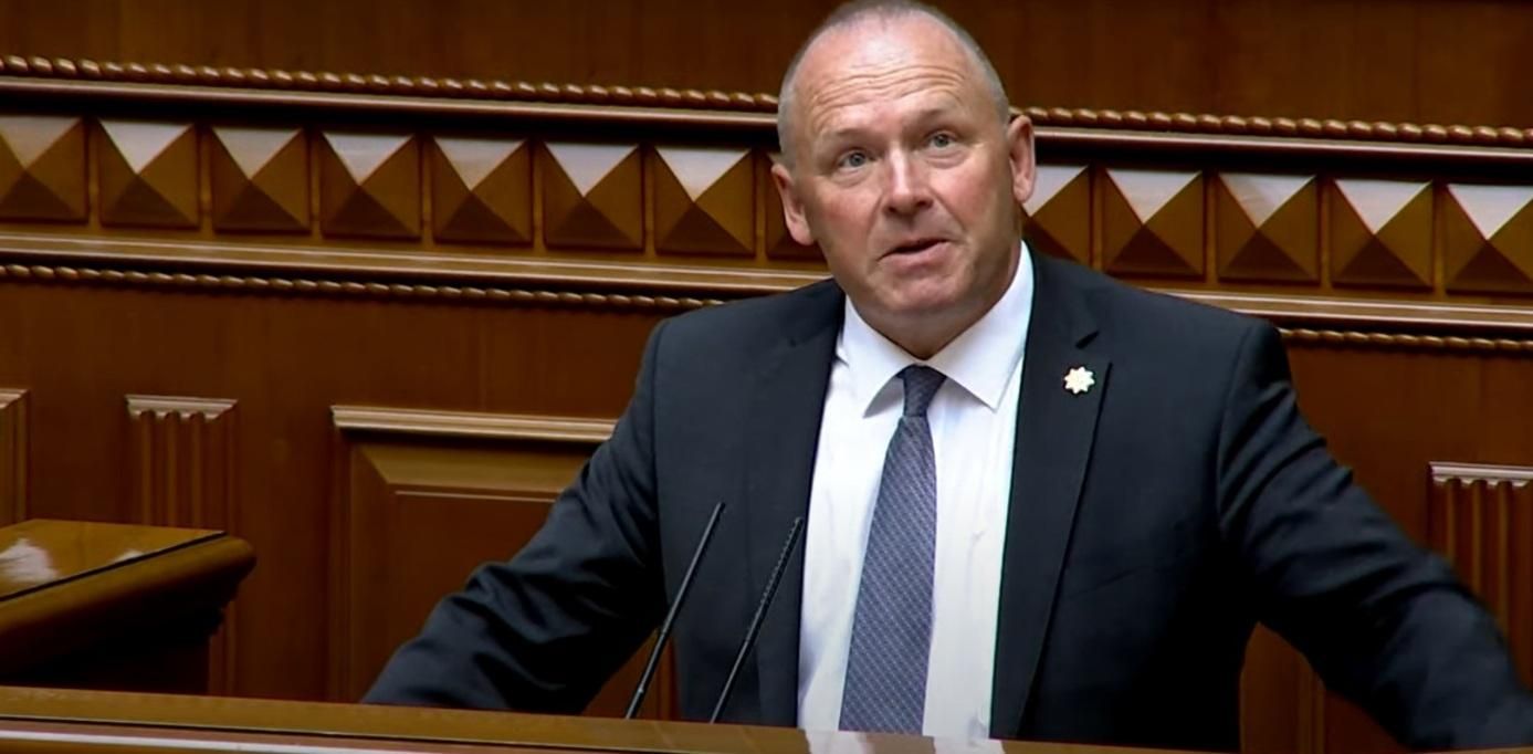 Пришло время объединить усилия, – председатель парламента Швейцарии выступил в Раде Пришло время объединить усилия, – председатель парламента Швейцарии выступил в Раде