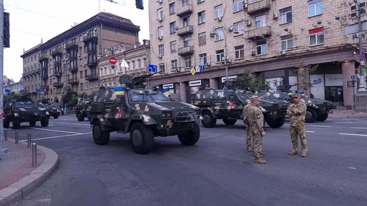 У Києві останні миті підготовки до військового параду: фото та відео з центру столиці - Новини Києва сьогодні - 24 Канал