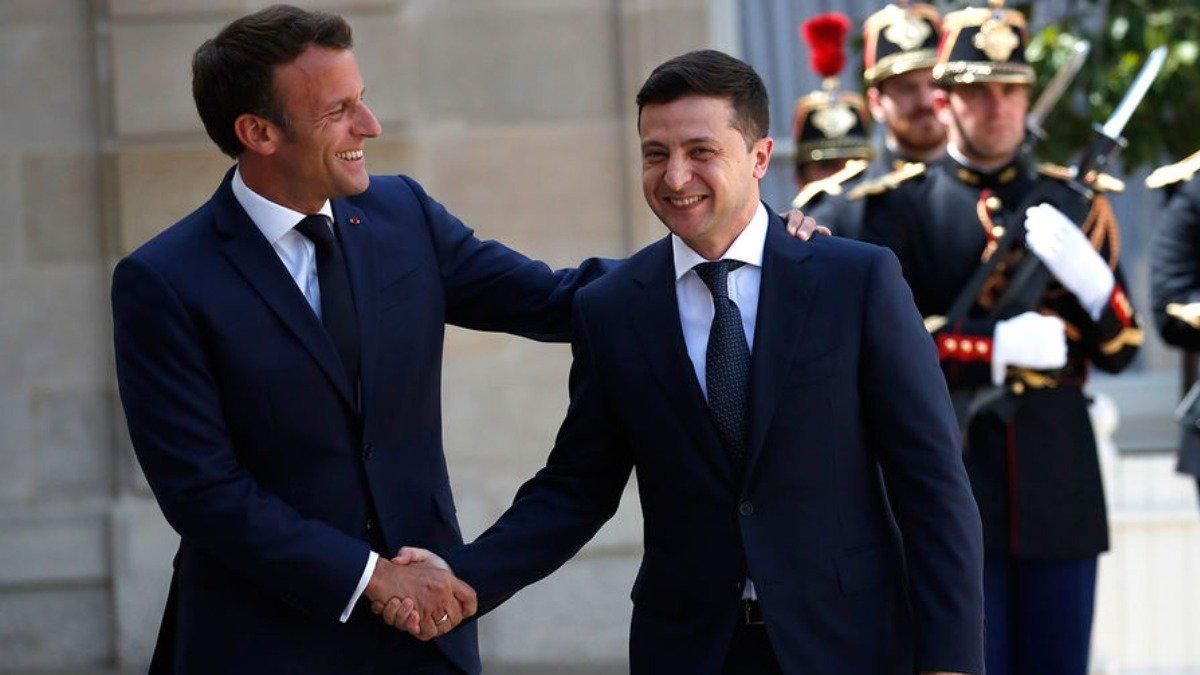 Макрон планирует визит в Украину: намерения президента подтвердили в МИД Франции Макрон планирует визит в Украину: намерения президента подтвердили в МИД Франции