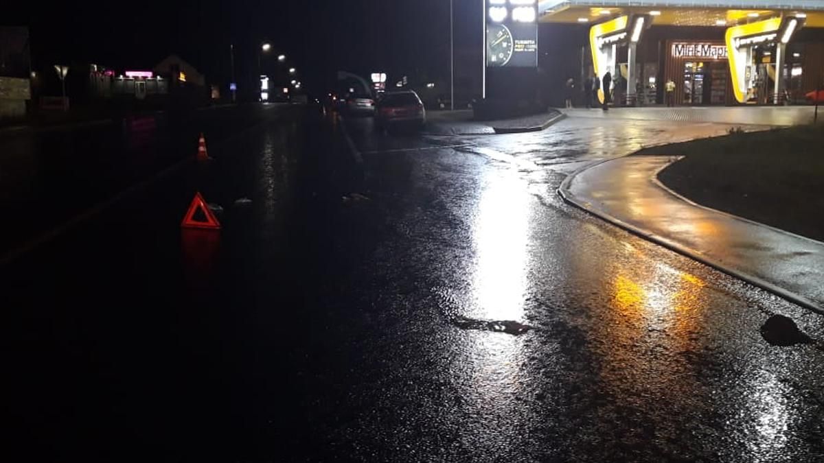 На Київщині поліцейський збив пішохода: обидва у лікарні - Київ
