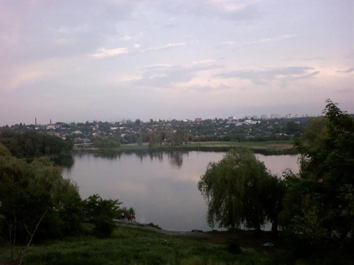 Ходили с братьями купаться на реку: в Харькове утонул 12-летний мальчик Ходили с братьями купаться на реку: в Харькове утонул 12-летний мальчик