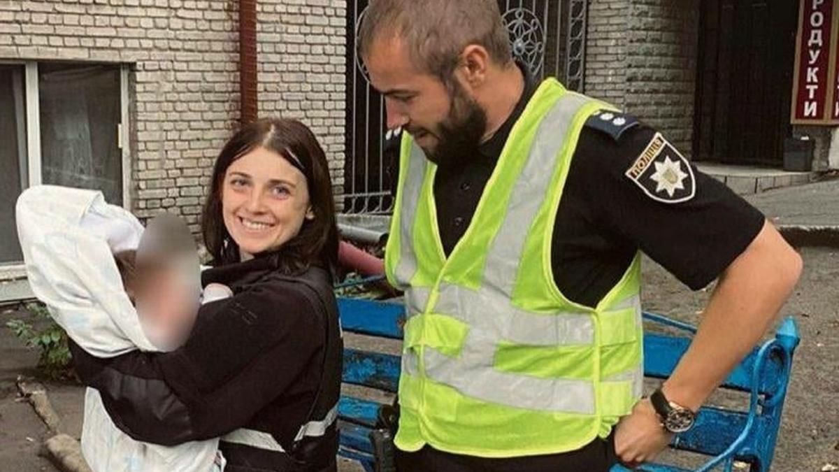 В центре Киева выпивший потерял 2-месячную девочку В центре Киева выпивший потерял 2-месячную девочку