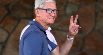 Тим Кук получил от Apple почти 800 миллионов долларов и отличился щедрым жестом