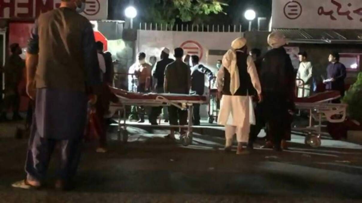 Кривавий теракт у Кабулі: кількість загиблих зросла до 170 - 24 Канал Кривавий теракт у Кабулі: кількість загиблих зросла до 170 - 24 Канал