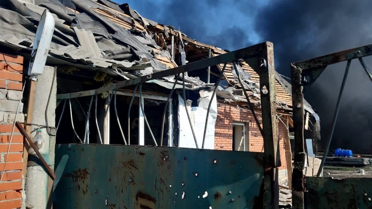 "Таких "прильотів" не було з 2017": наслідки обстрілів Авдіївки у фото та відео - Україна новини - 24 Канал "Таких "прильотів" не було з 2017": наслідки обстрілів Авдіївки у фото та відео - Україна новини - 24 Канал