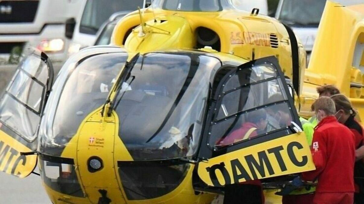 В Австрии украинская семья попала в ДТП: 6-летний мальчик погиб – фото аварии В Австрии украинская семья попала в ДТП: 6-летний мальчик погиб – фото аварии