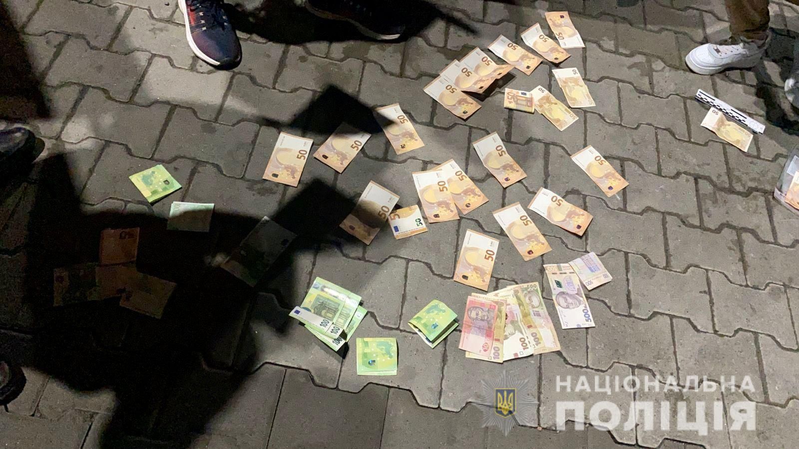 На Закарпатті затримали чоловіка, який постачав зброю в область - Новини кримінал - 24 Канал На Закарпатті затримали чоловіка, який постачав зброю в область - Новини кримінал - 24 Канал