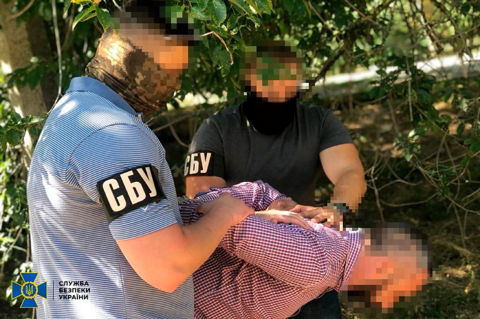 СБУ затримала бойовика, який активно допомагав Росії захопити Крим - Новини Ялта - 24 Канал СБУ затримала бойовика, який активно допомагав Росії захопити Крим - Новини Ялта - 24 Канал