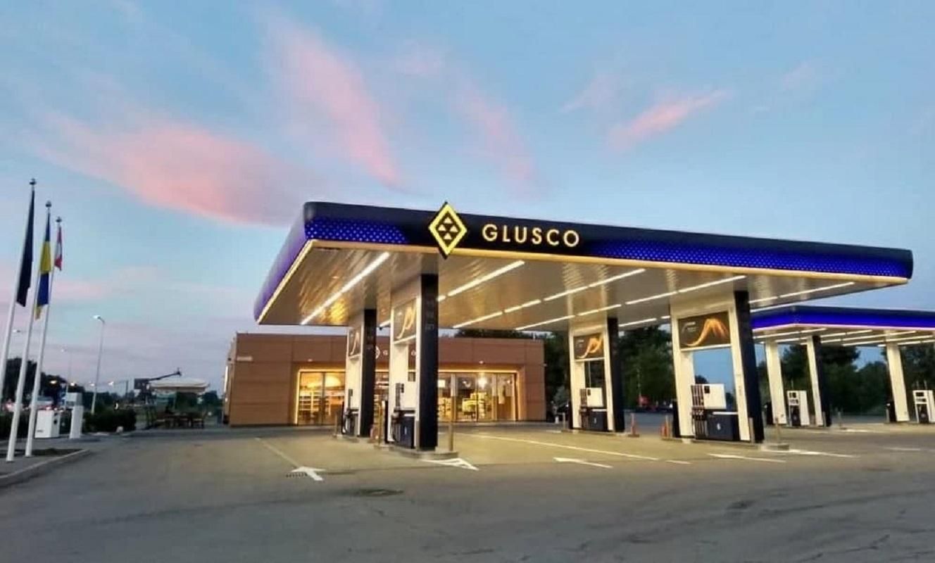 "Glusco – фактически банкрот": сеть начала отдавать свои АЗС в аренду "Glusco – фактически банкрот": сеть начала отдавать свои АЗС в аренду