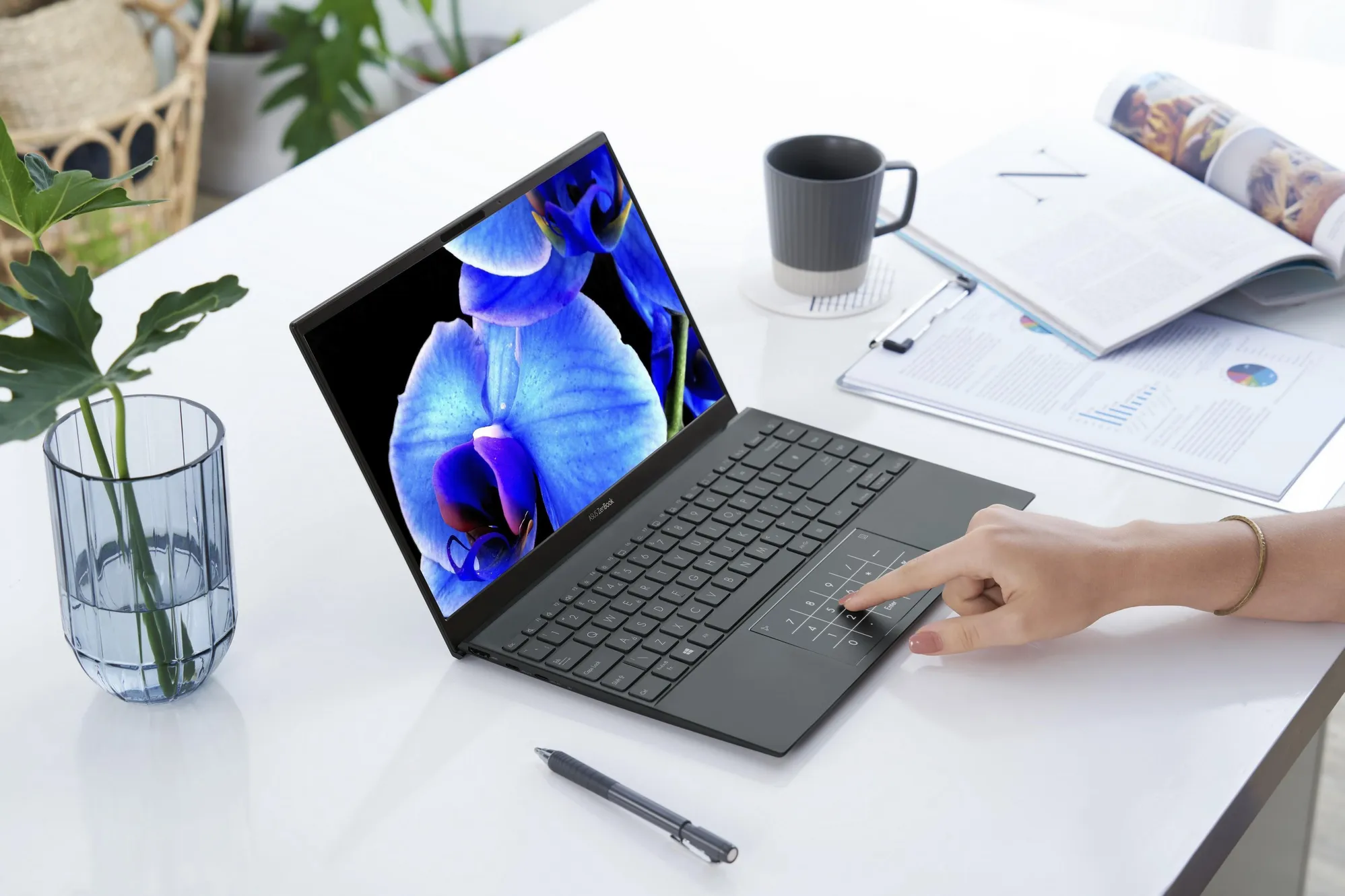 ZenBook 13 ZenBook 13