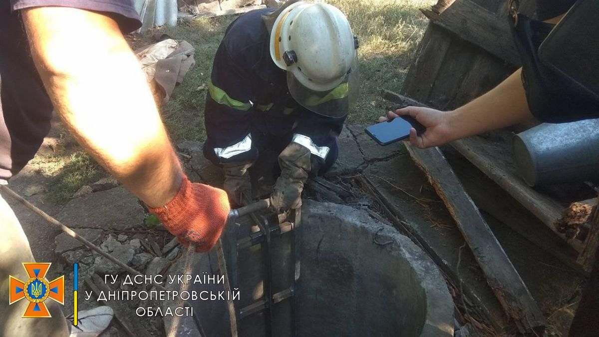 Бабушка умерла в сухом колодце: на Днепропетровщине произошла ужасная трагедия Бабушка умерла в сухом колодце: на Днепропетровщине произошла ужасная трагедия