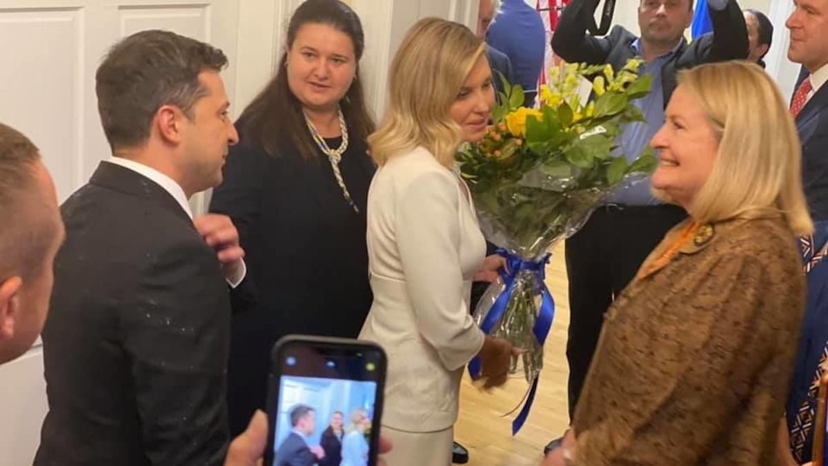 Зеленский посетил Украинский дом в Вашингтоне: эмоциональные фото - Украина новости - 24 Канал