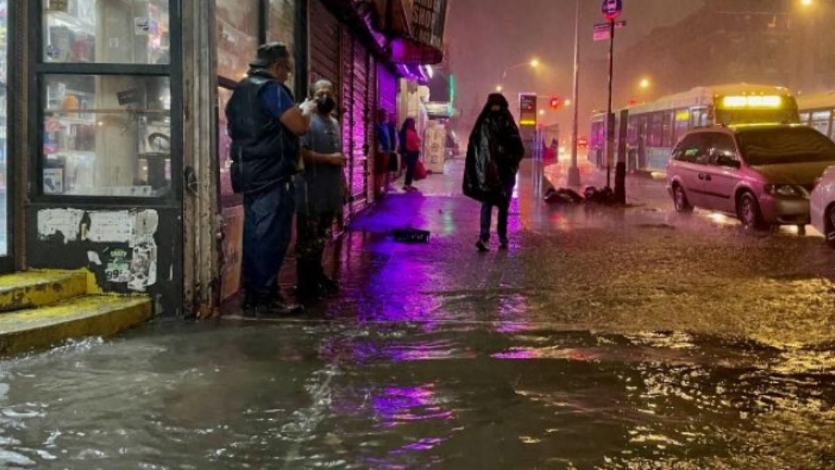 Впервые в истории Нью-Йорк может накрыть наводнение: уже 9 жертв