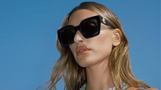 Хейли Бибер снялась в роскошной рекламной съемке для Jimmy Choo: фото и видео