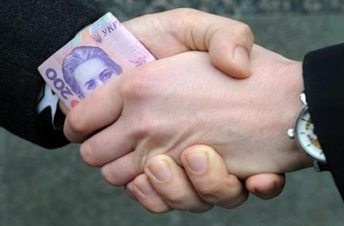 Лесю даєш і їдеш, – запорізькі патрульні оригінально вимагали хабар - Україна новини - 24 Канал Лесю даєш і їдеш, – запорізькі патрульні оригінально вимагали хабар - Україна новини - 24 Канал