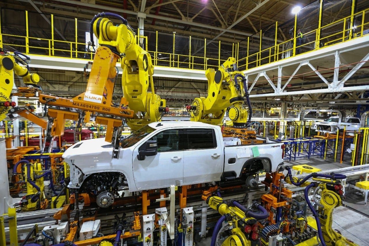 General Motors тимчасово закриває деякі свої заводи