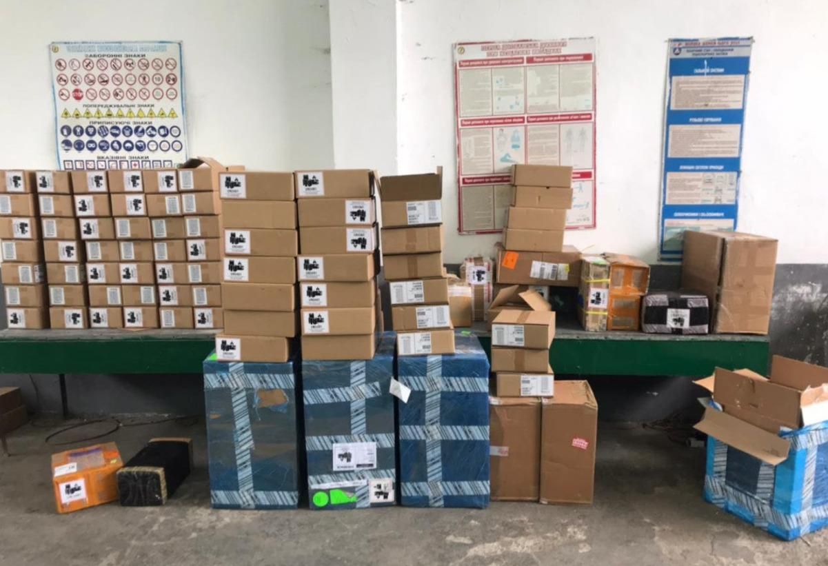 Почти 800 айфонов: на украинско-польской границе обнаружили контрабанду продукции Apple Почти 800 айфонов: на украинско-польской границе обнаружили контрабанду продукции Apple