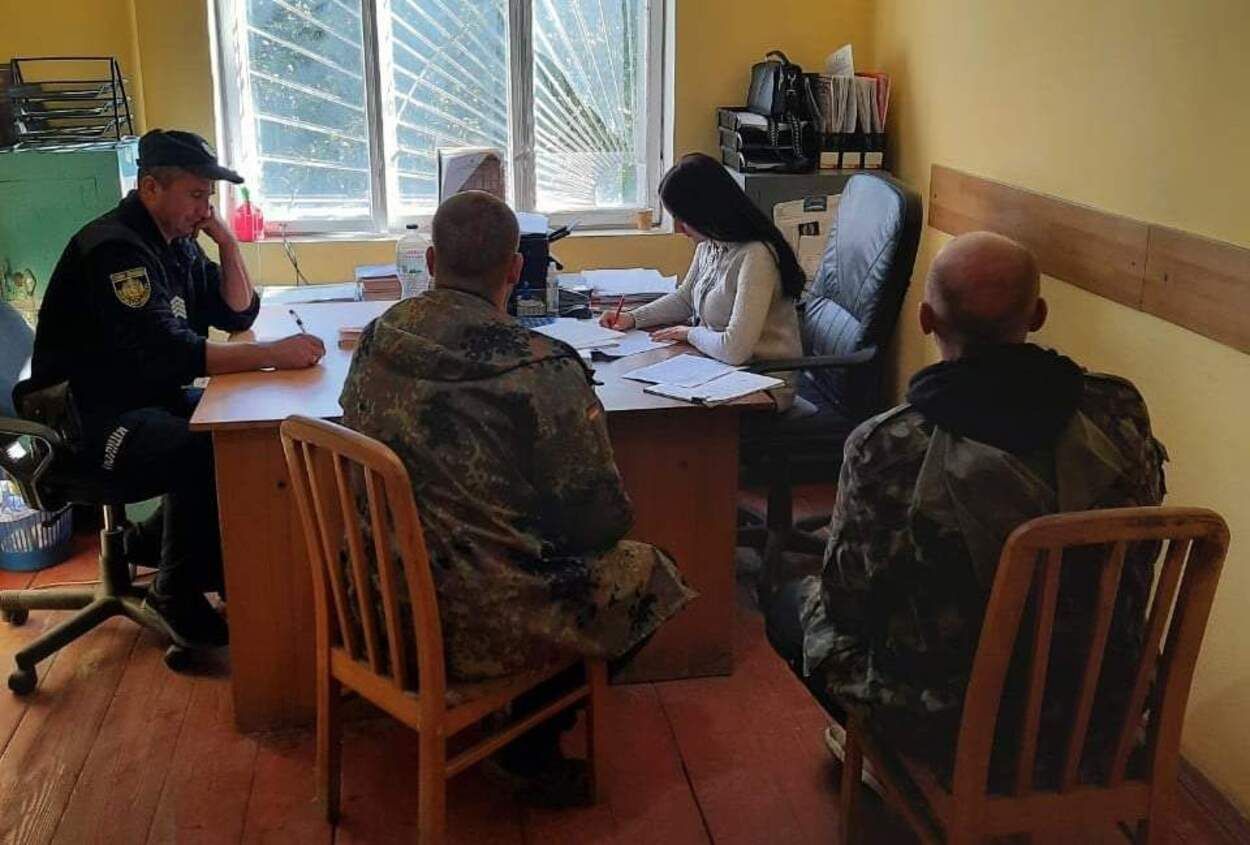 Заштовхали в багажник: на Львівщині чоловікам, які викрали людину, обрали запобіжний захід - Новини Львова - Львів Заштовхали в багажник: на Львівщині чоловікам, які викрали людину, обрали запобіжний захід - Новини Львова - Львів