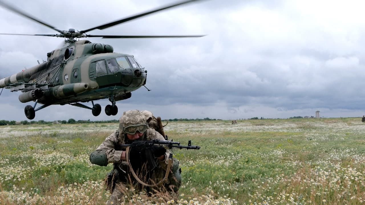 Украина проведет боевые стрельбы возле админграницы с Крымом Украина проведет боевые стрельбы возле админграницы с Крымом