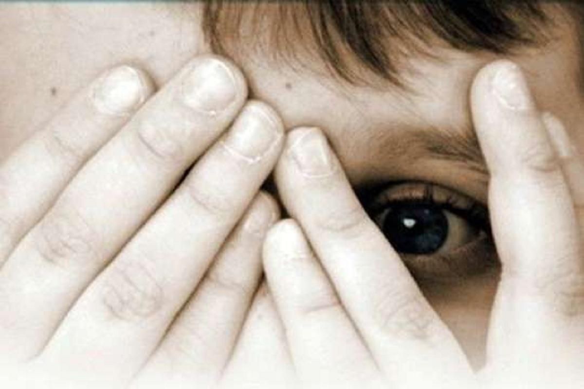 Приставал к 7-летней девочке: в Запорожье люди хотят устроить самосуд над иностранцем Приставал к 7-летней девочке: в Запорожье люди хотят устроить самосуд над иностранцем