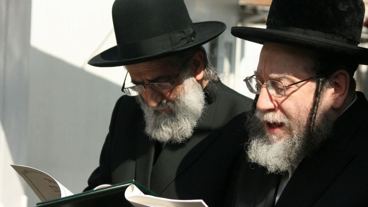 Рош ха-Шана 2021 в Умани: фото и видео, как прошел праздник Рош ха-Шана 2021 в Умани: фото и видео, как прошел праздник