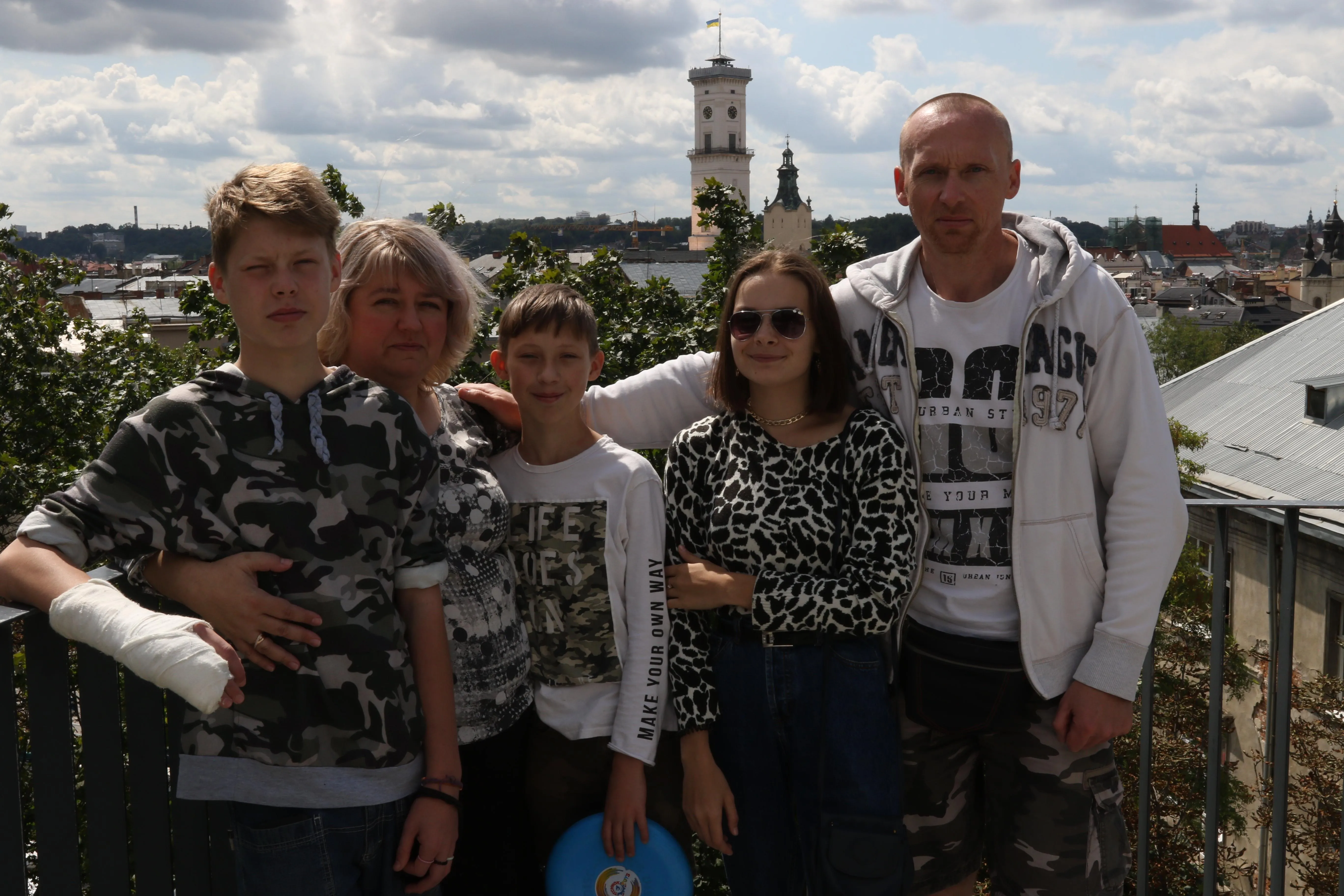 всиновлення всиновлення