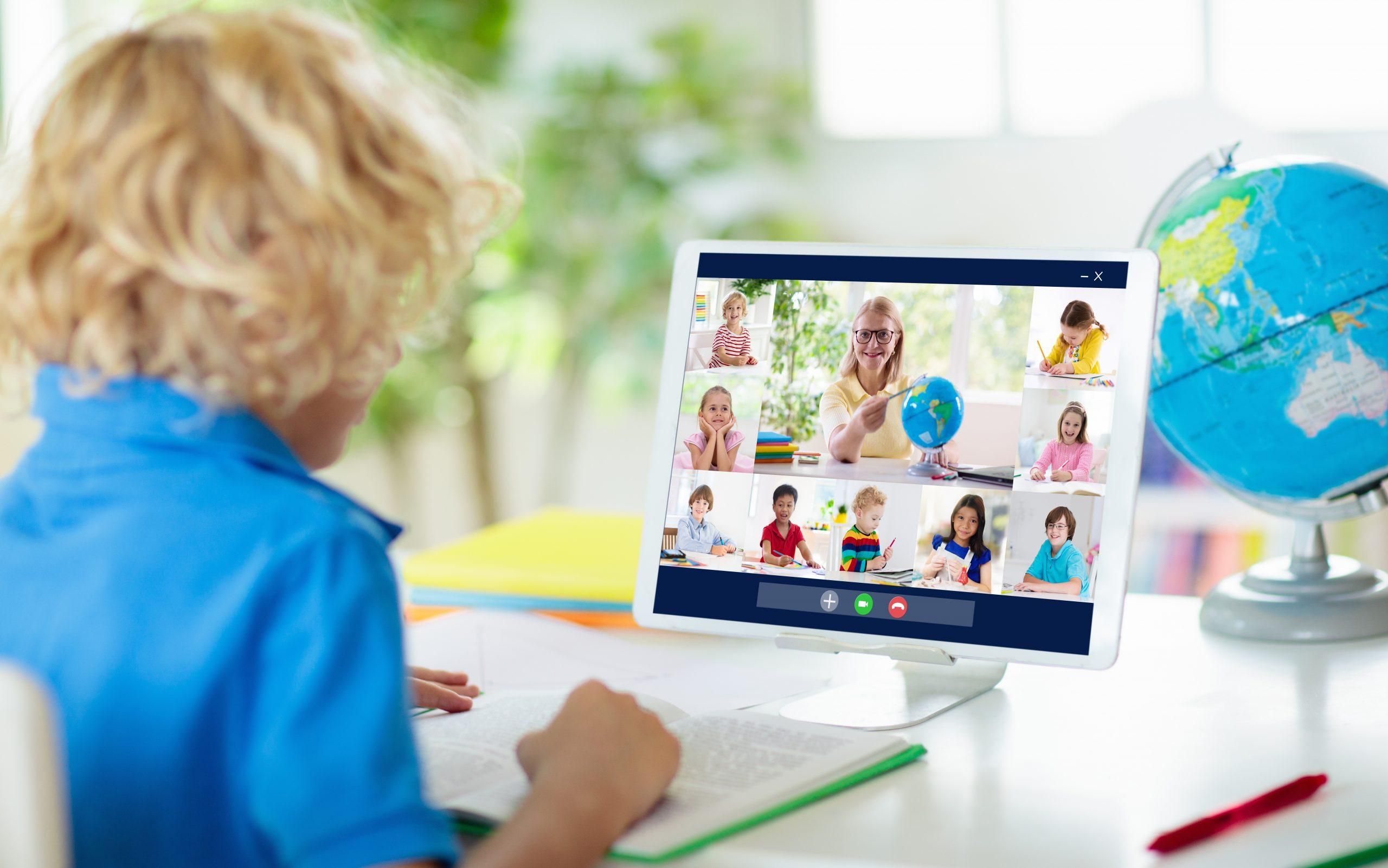 Школы в Чернигове могут перейти на дистанционное обучение: даты и детали Школы в Чернигове могут перейти на дистанционное обучение: даты и детали