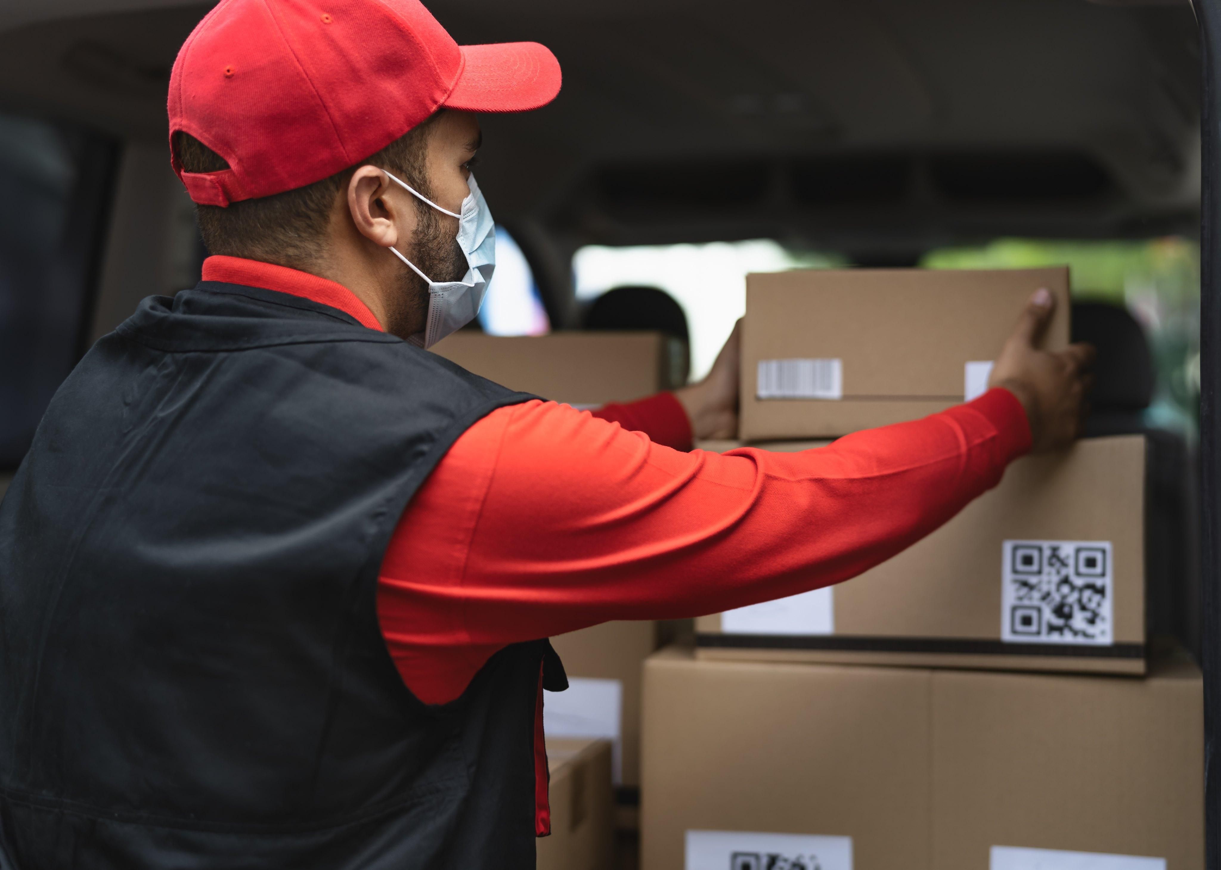 В Украине может полностью остановиться доставка международных посылок - Украина новости - 24 Канал В Украине может полностью остановиться доставка международных посылок - Украина новости - 24 Канал