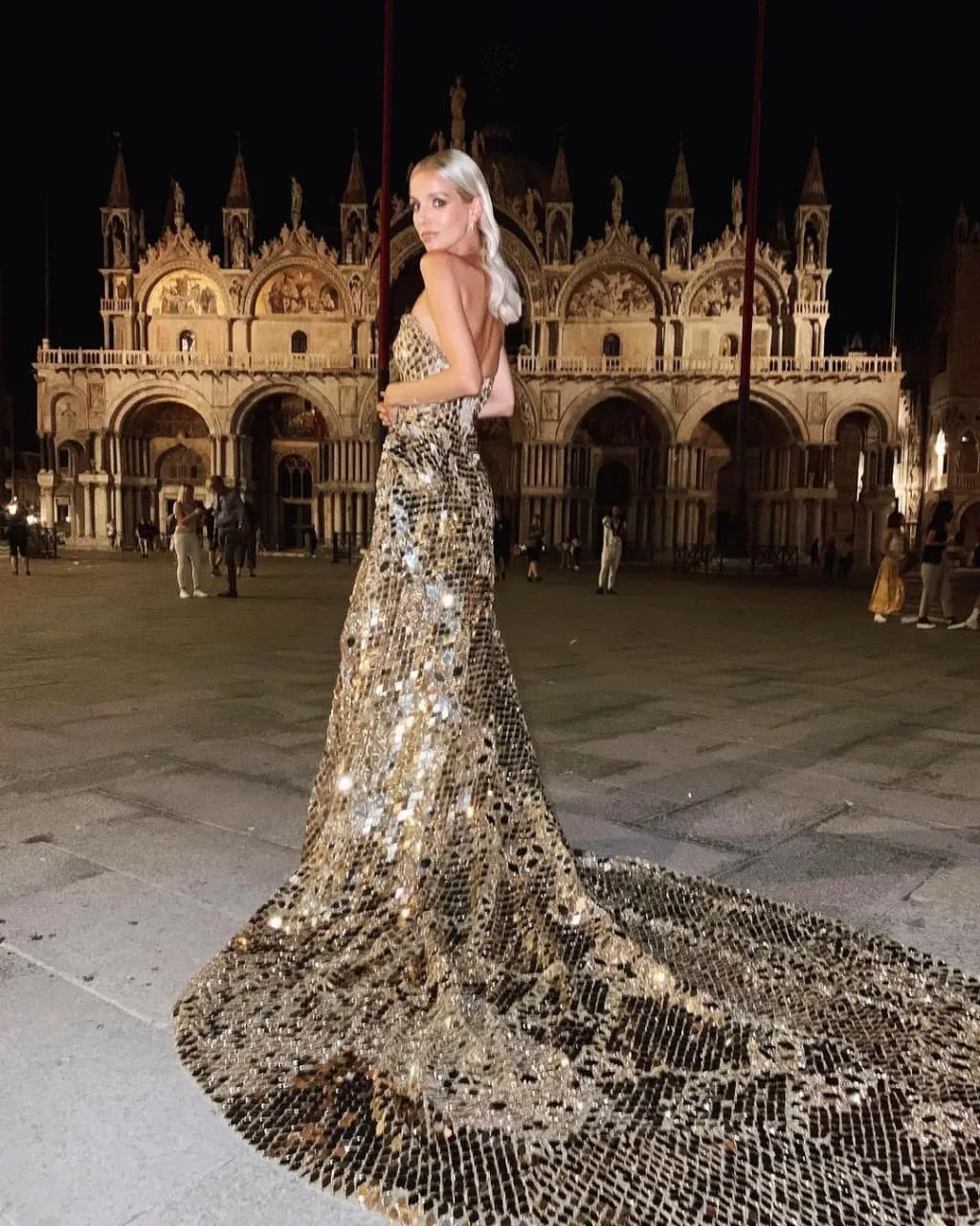 Леоні Ганне у бездоганній сукні на Венеційському фестивалі / Фото з інстаграму
