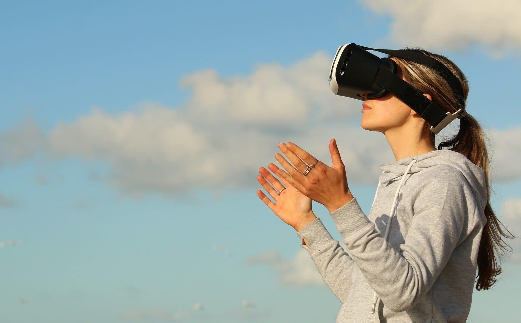 Віртуальна реальність в нерухомості: як VR-окуляри допомагають продавати об'єкти
