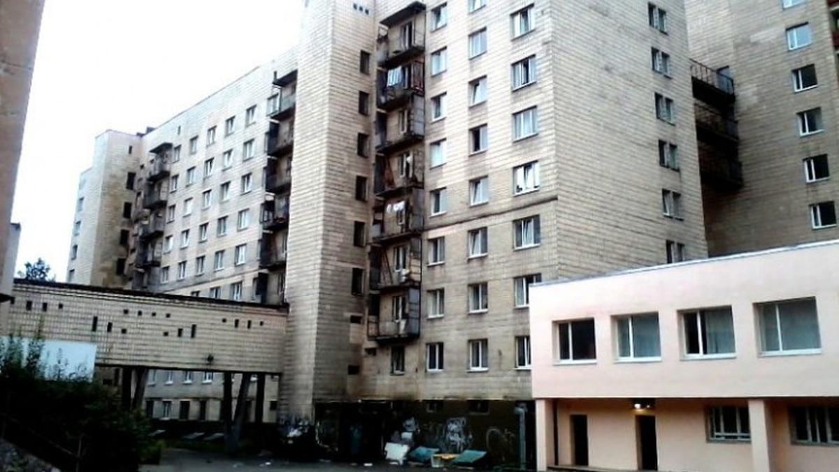 Студенты общежития, в котором произошел пожар, 2 года жаловались на проблемы с электричеством Студенты общежития, в котором произошел пожар, 2 года жаловались на проблемы с электричеством