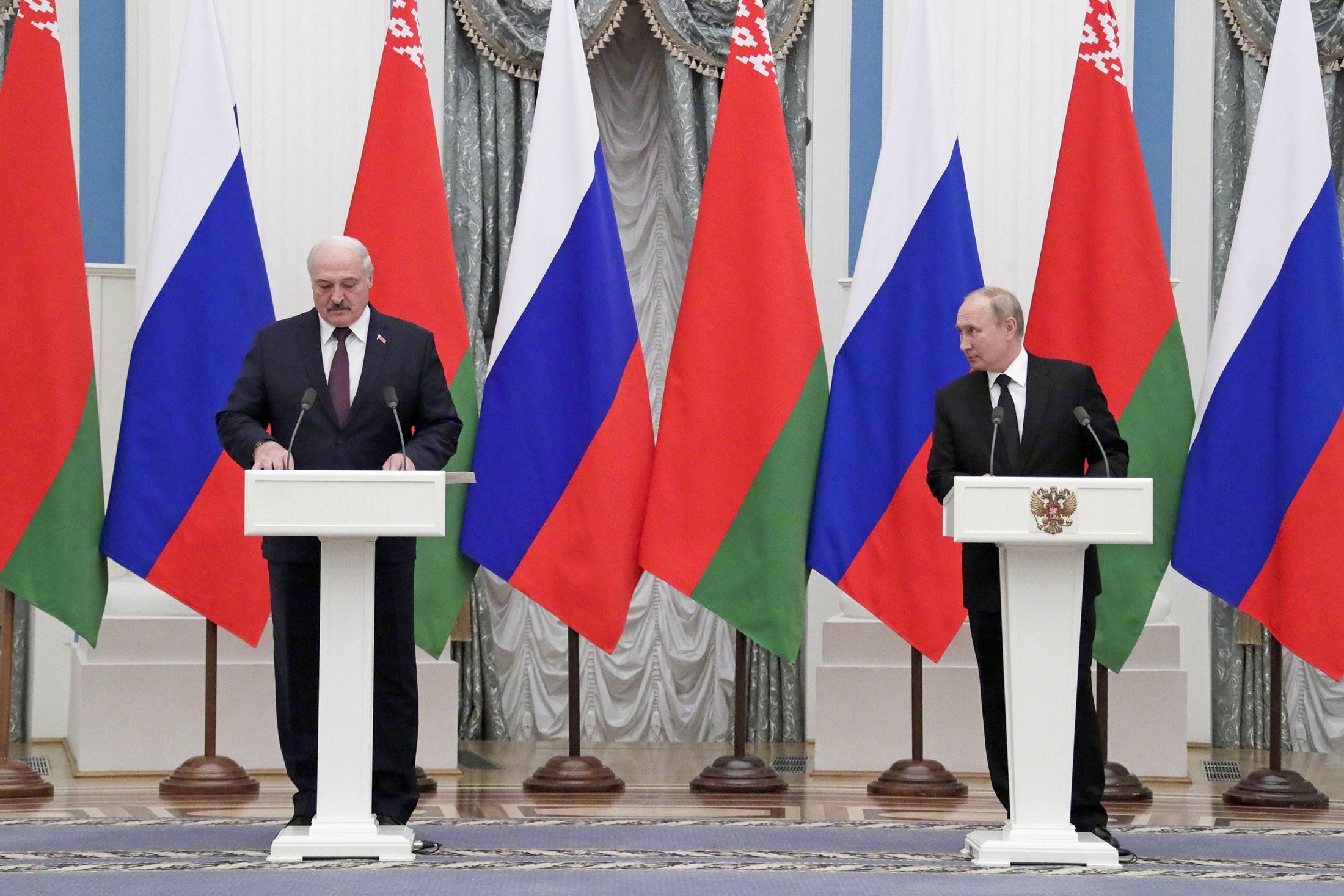 Путін готує для себе подарунок у вигляді окупації Білорусі - новини Білорусь - 24 Канал Путін готує для себе подарунок у вигляді окупації Білорусі - новини Білорусь - 24 Канал