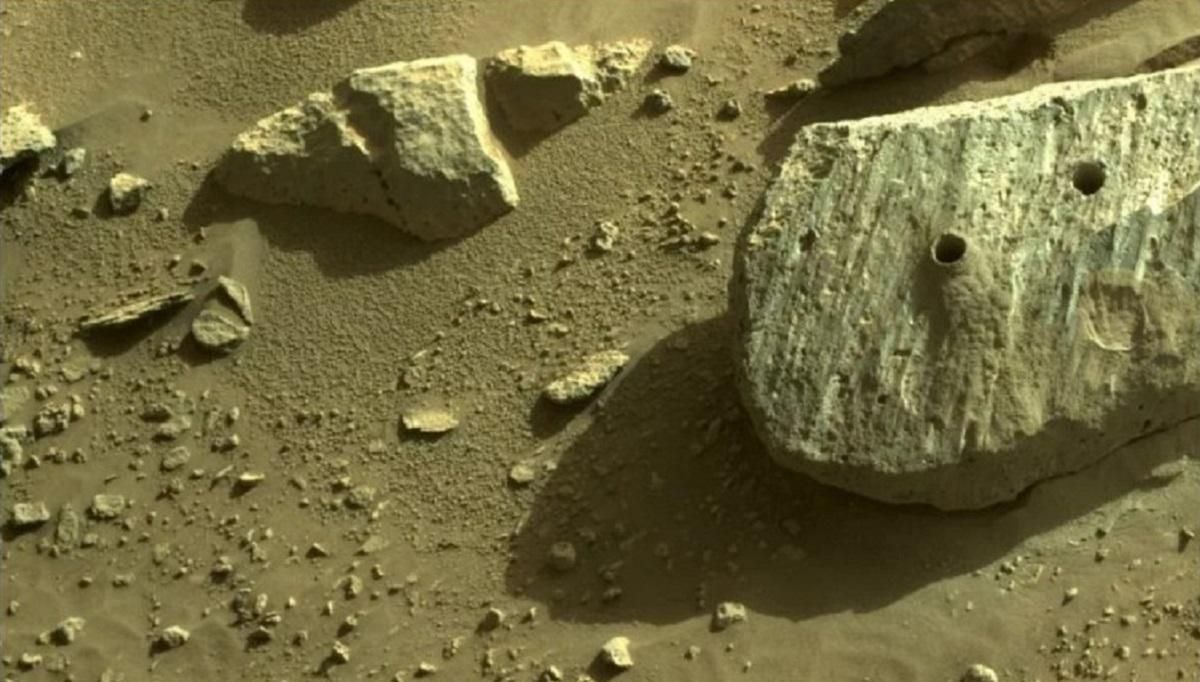 Марсохід Perseverance збірав другий зразок марсіанського ґрунту – коли їх повернуть на Землю - Новини технологій - Техно