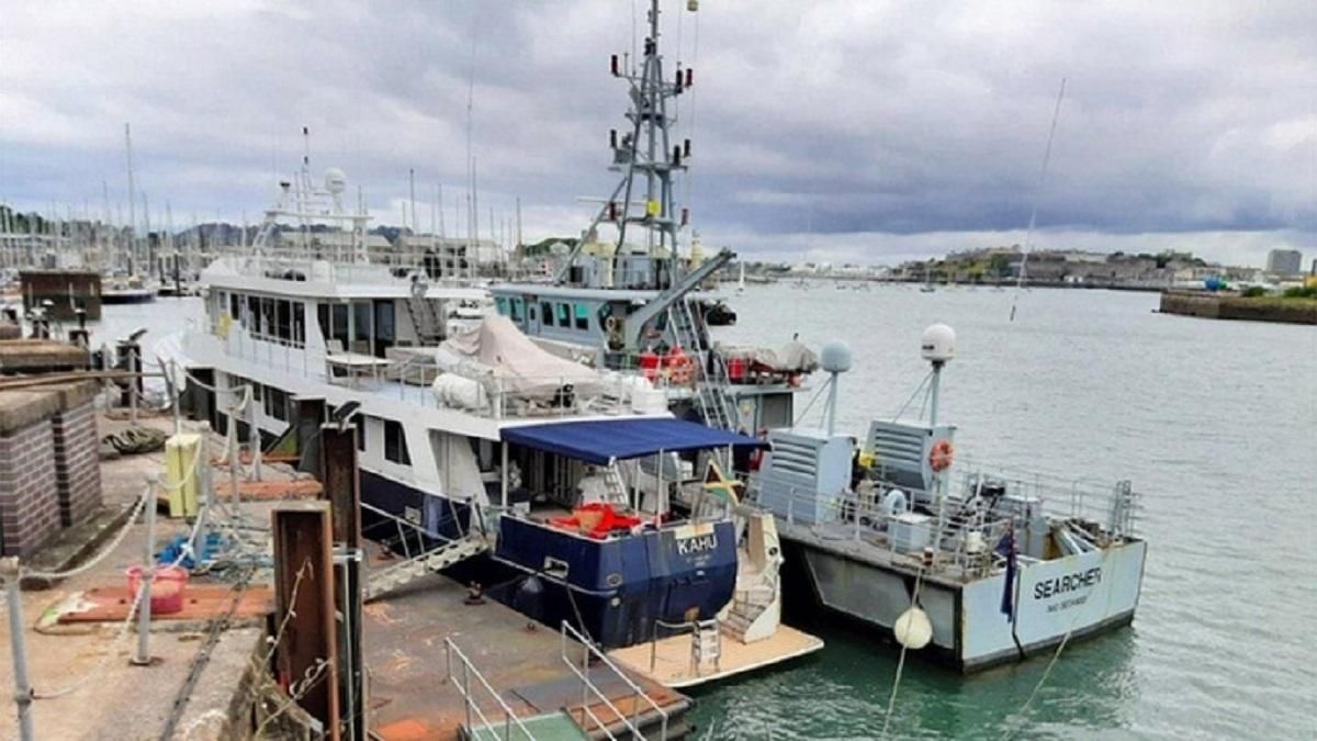 Более 2 тонн кокаина: у берегов Британии перехватили элитную яхту