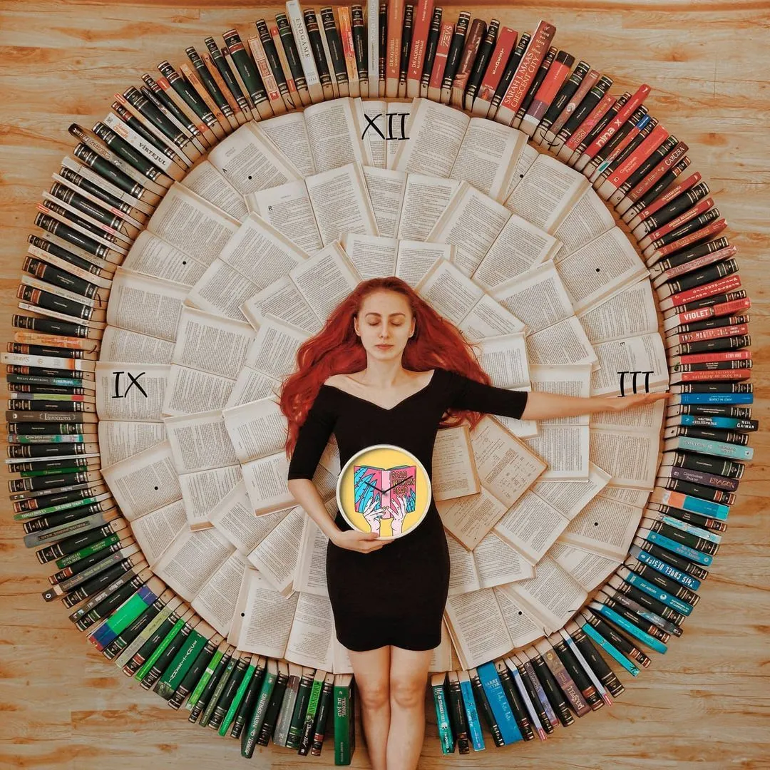 Книжные инсталляции Элизабет Саган Книжные инсталляции Элизабет Саган