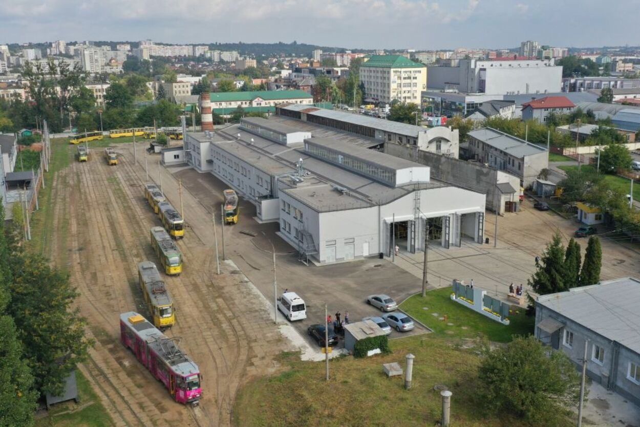 У Львові нарешті відкрили оновлене головне трамвайне депо: цікаві фото - Новини Львова - Львів