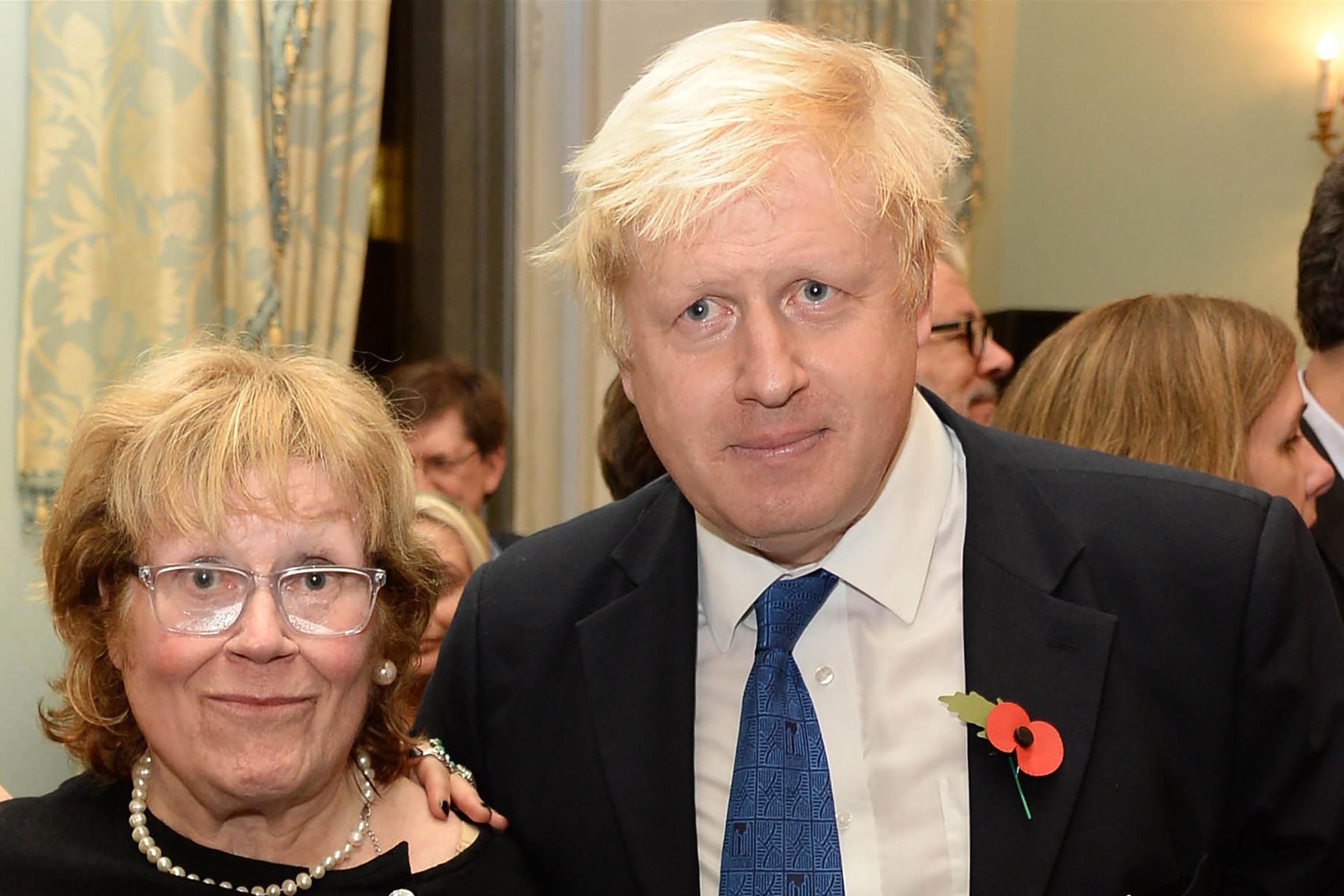 Померла мати прем'єр-міністра Великобританії Бориса Джонсона - 24 Канал Померла мати прем'єр-міністра Великобританії Бориса Джонсона - 24 Канал