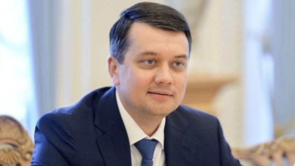 Меняться не буду, – Разумков прокомментировал слухи об отстранении с должности спикера Рады