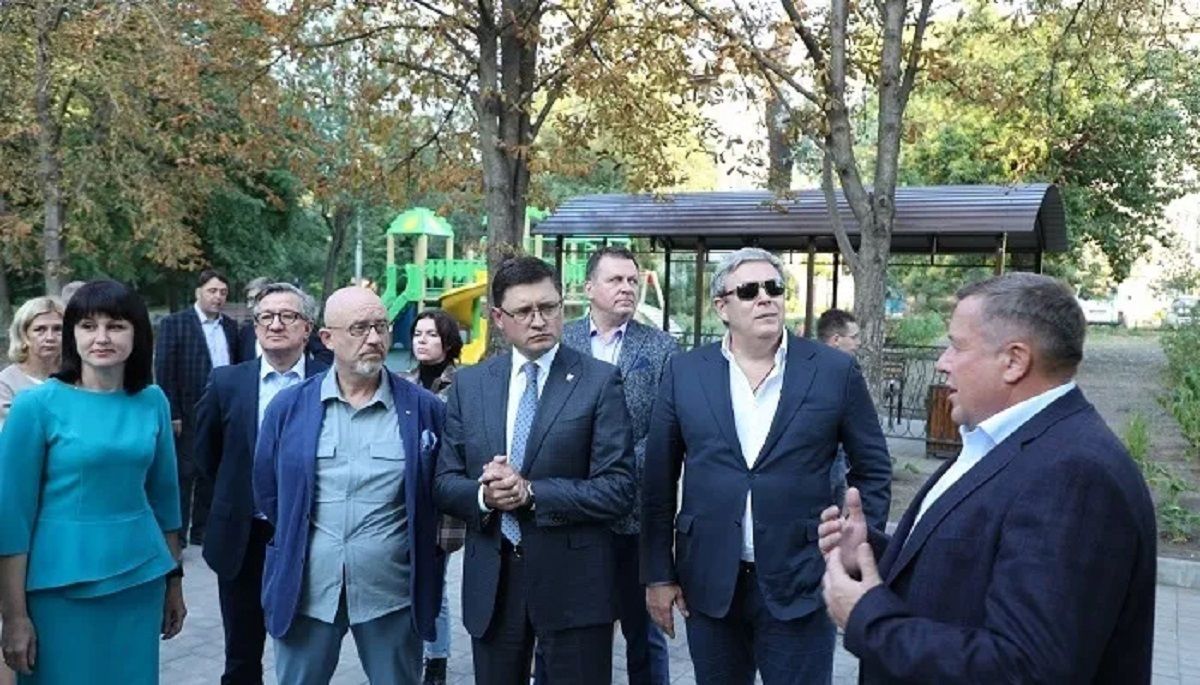 Мариуполь – флагман развития Донецкой области и пример развития для других городов, – Резников Мариуполь – флагман развития Донецкой области и пример развития для других городов, – Резников