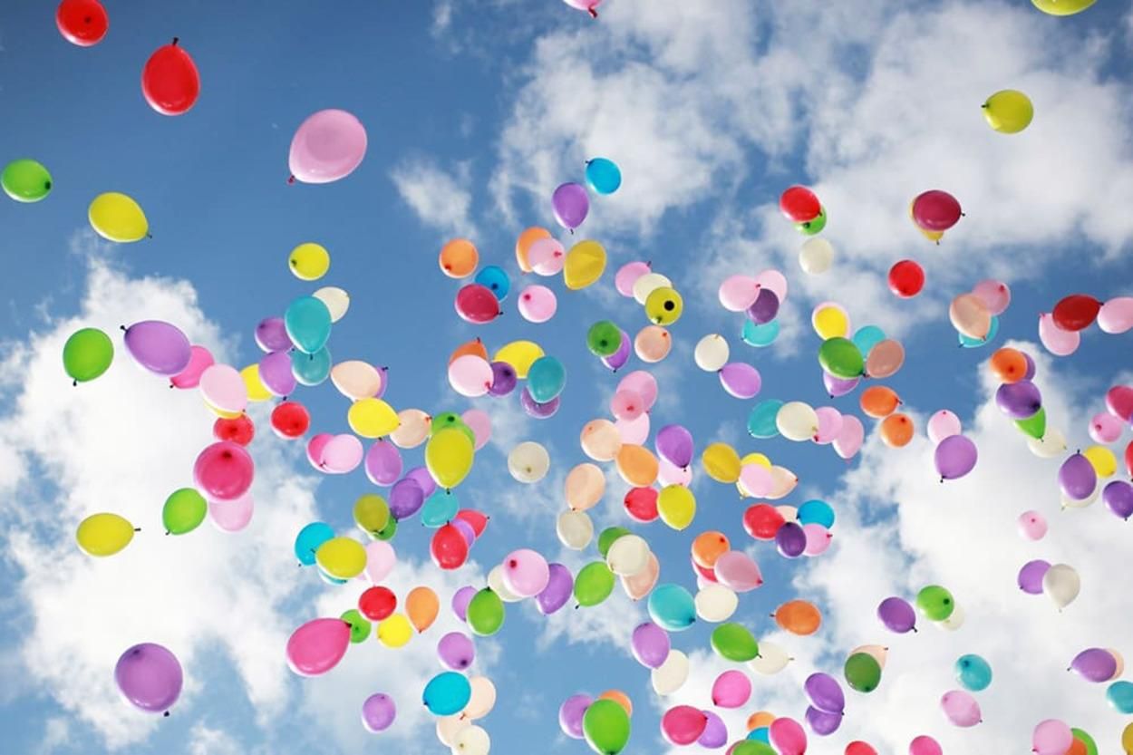 У Дрогобичі відмовились від запуску 930 повітряних кульок після протестів екологів - Новини Львова - Львів