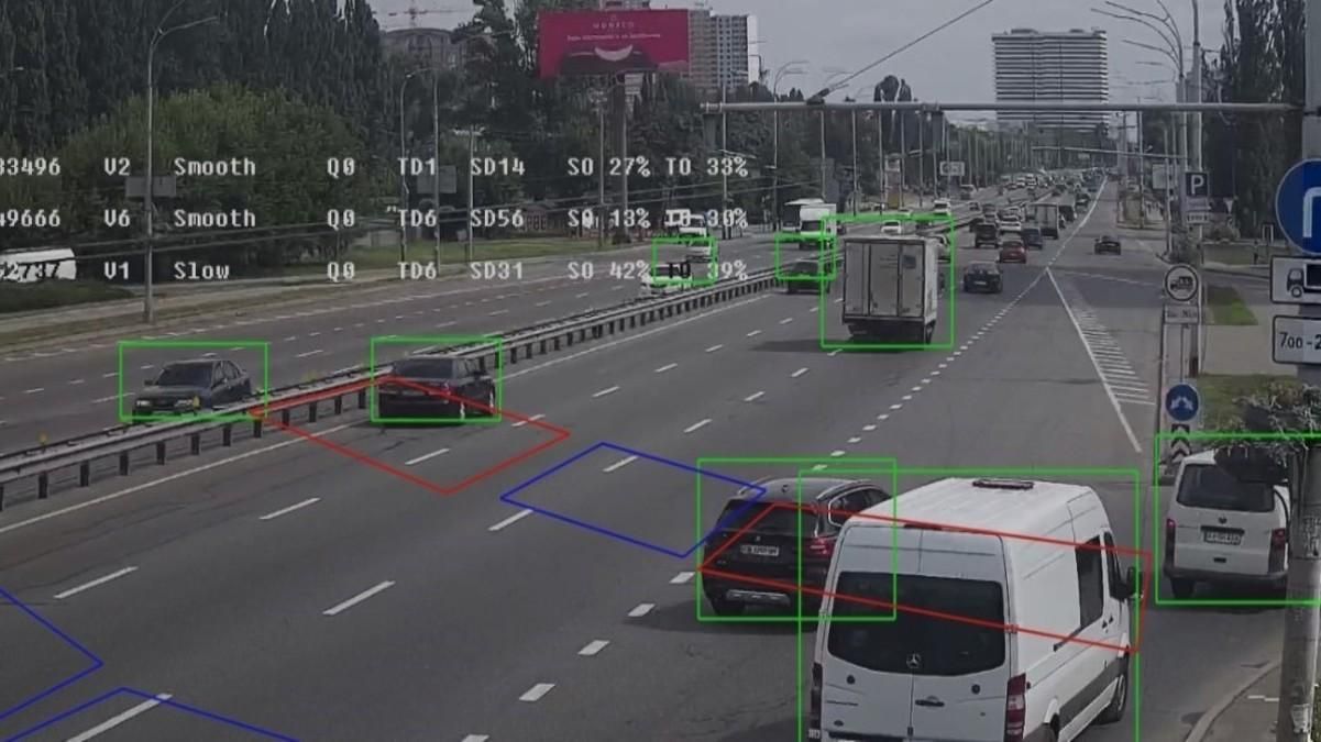 Чтобы избежать пробок: в Киеве ввели интеллектуальную транспортную систему Чтобы избежать пробок: в Киеве ввели интеллектуальную транспортную систему