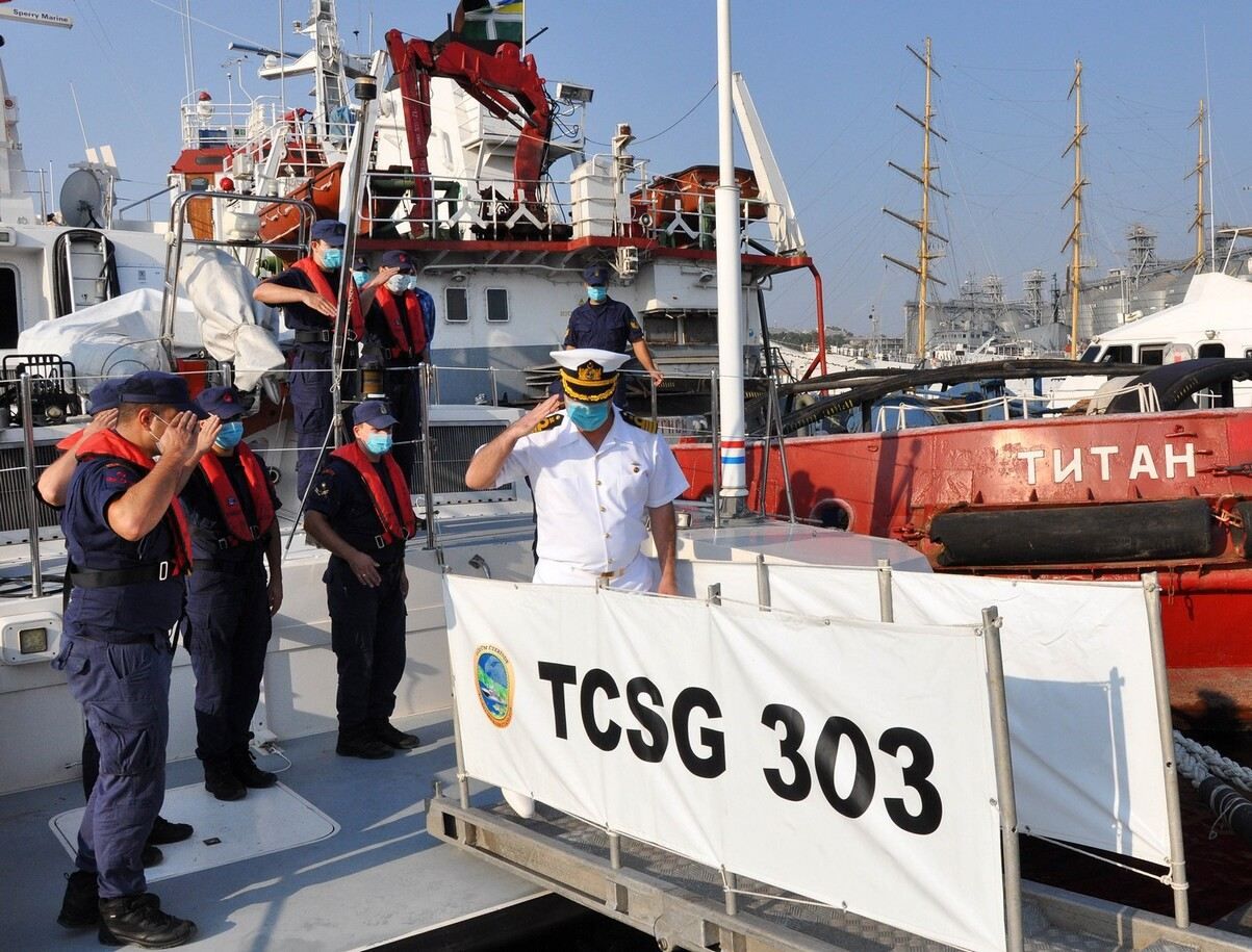 В порт Одеси з дружнім візитом навідалась берегова охорона Туреччини - Україна новини - 24 Канал