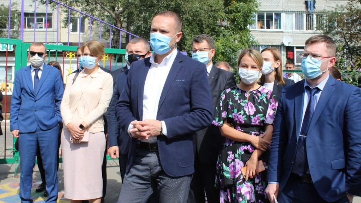 В ОП рекомендуют отстранить директора школы в Хмельницком, где отравились дети - Учеба В ОП рекомендуют отстранить директора школы в Хмельницком, где отравились дети - Учеба