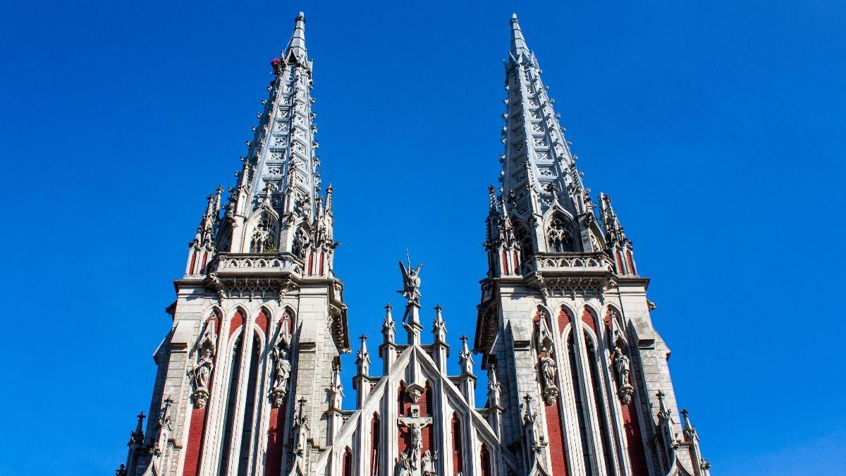 В Минкульте пообещали начать восстановление костела Святого Николая в октябре В Минкульте пообещали начать восстановление костела Святого Николая в октябре